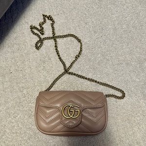 GG Marmont super mini bag